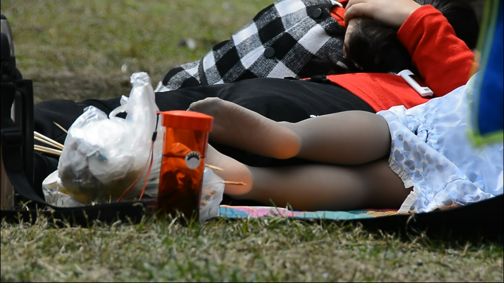 streetsnapnylon[00 02 11][20181205 222543 3]